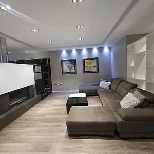 Apartment Aura Skanderbeg Square