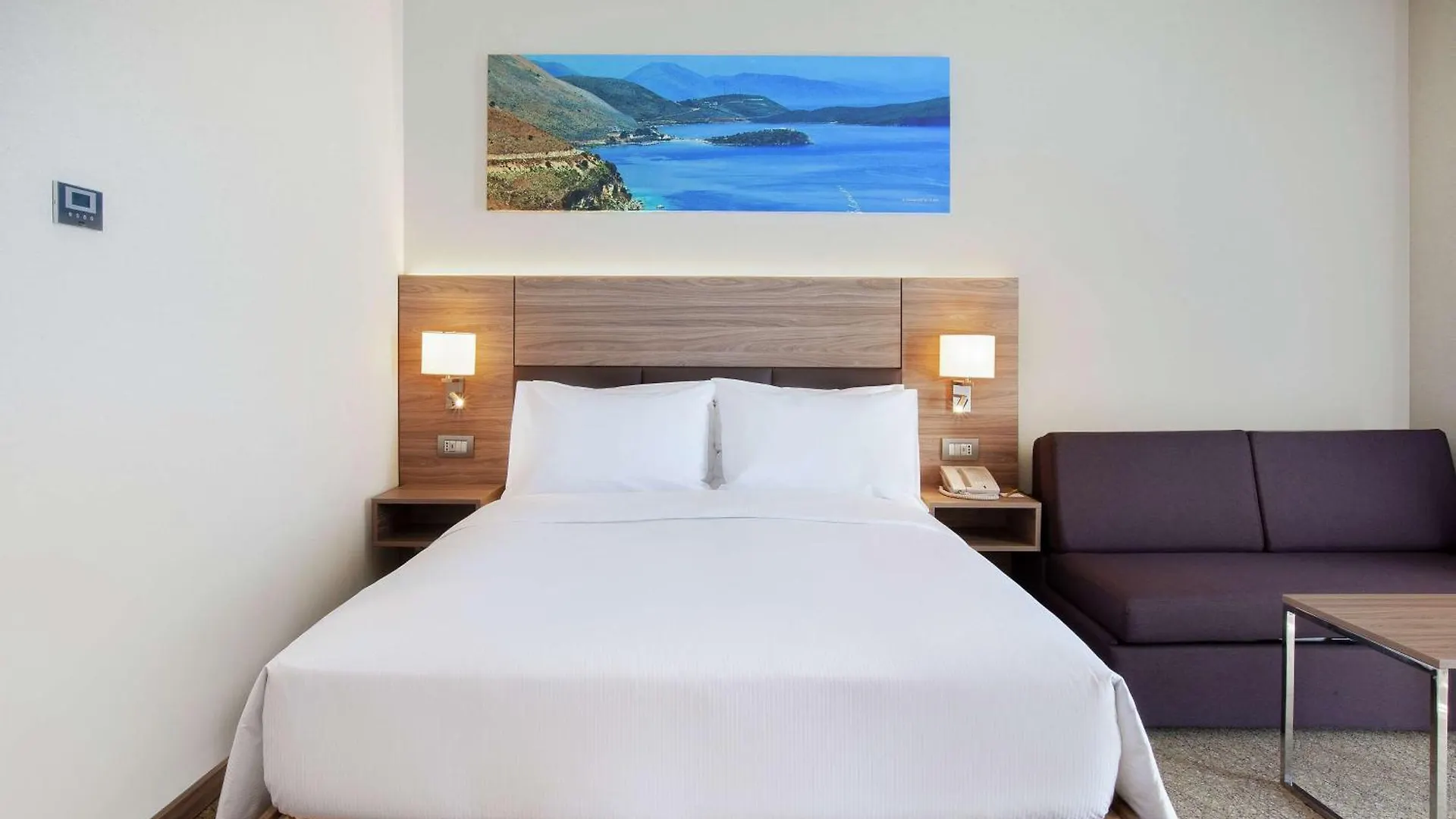 Hilton Garden Inn Τίρανα 4*,  Αλβανία