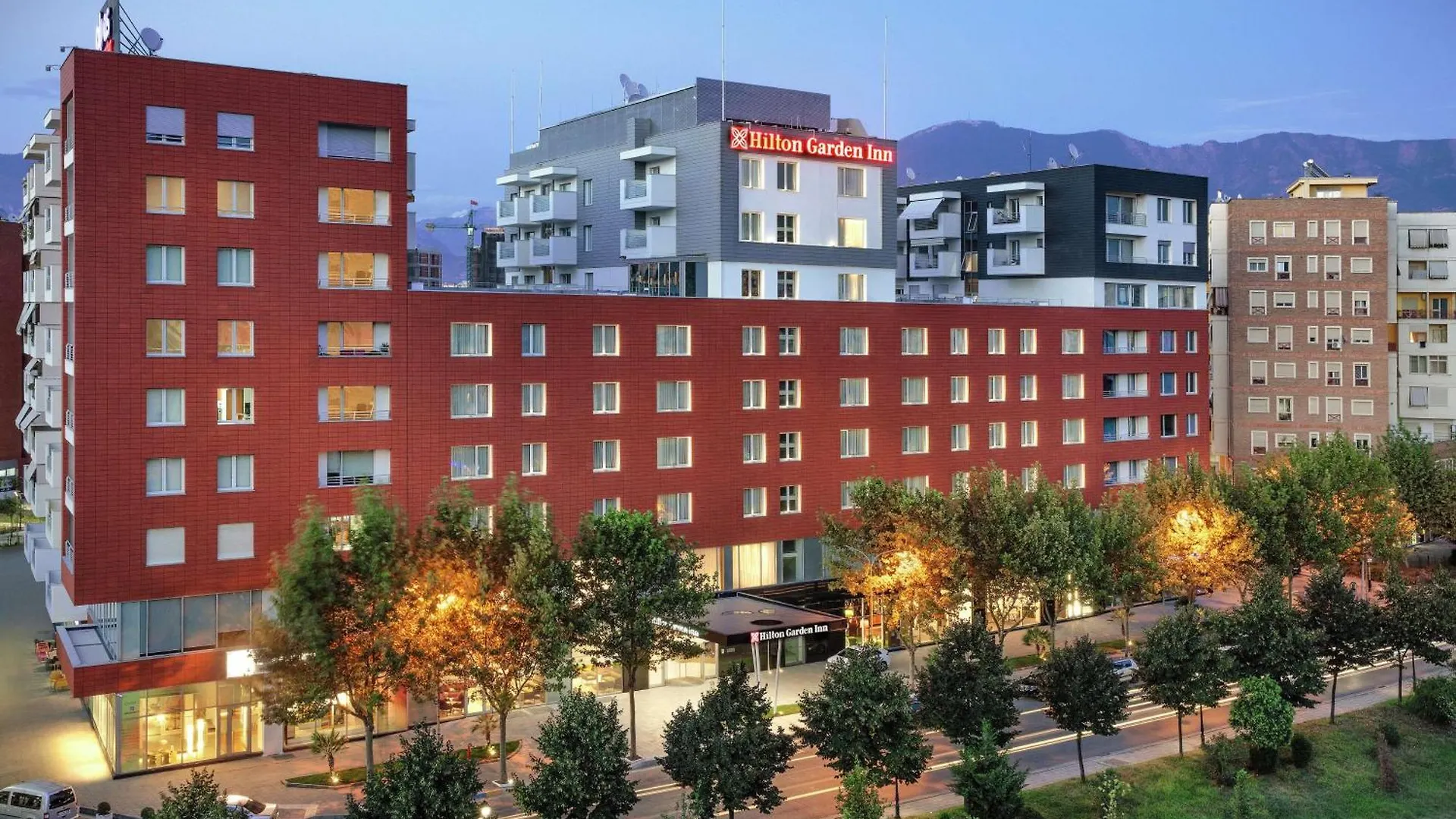 Hilton Garden Inn Τίρανα
