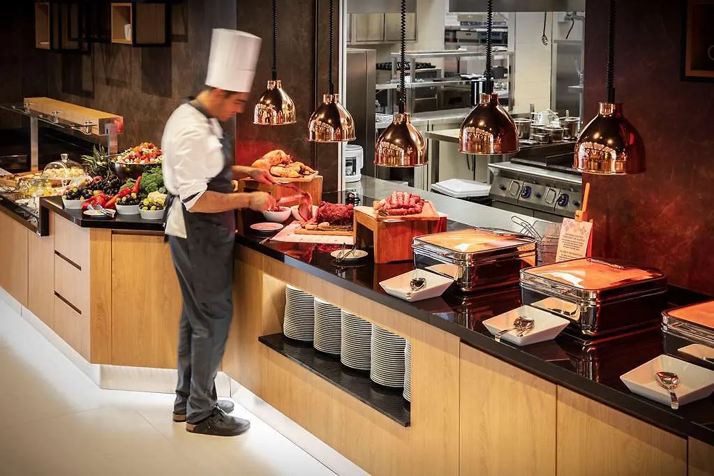 Hilton Garden Inn Τίρανα